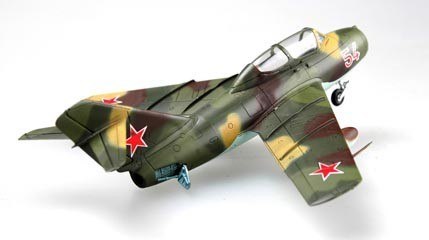 Model plastikowy MiG-15UTI Midget