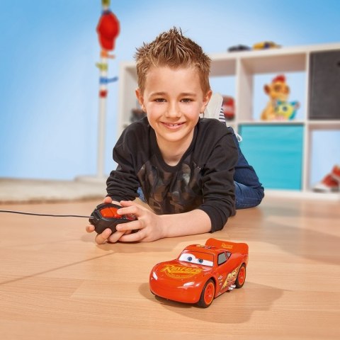JADA Disney Auta Zygzak McQueen Cars RC Zdalnie Sterowany 1:32 JADA Disney Auta Zygzak McQueen Cars RC Zdalnie Sterowany 1:32